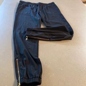 Zyia Active Black Peak zipper Jogger Pants